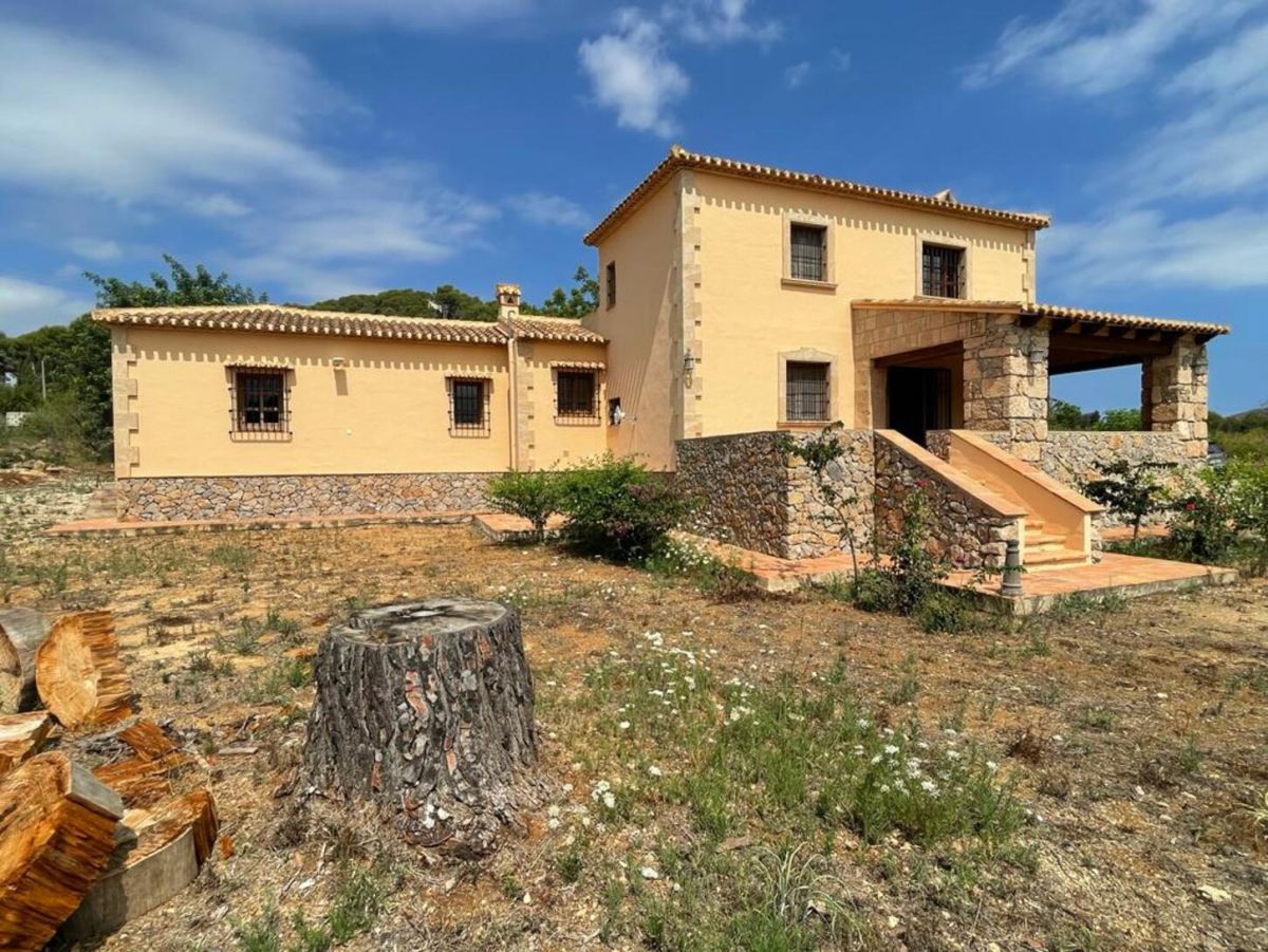 Villa unter Verkauf unter Pedreguer, Pedreguer, Alicante